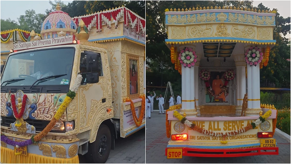 The Sri Sathya Sai Prema Pravahini rath carrying the Guru’s relics begins its Mumbai journey, culminating at Dharmakshetra on August 14