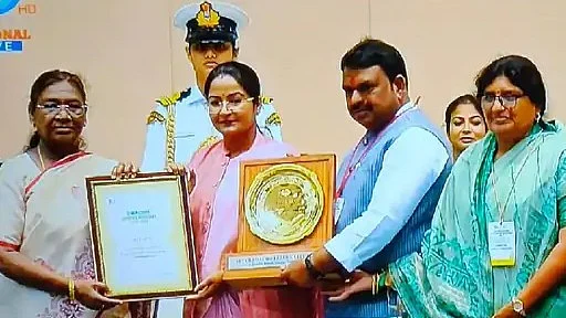 Ujjain Bags First Prize In Super Swachhta League 2024; President Honours City Leaders In Delhi