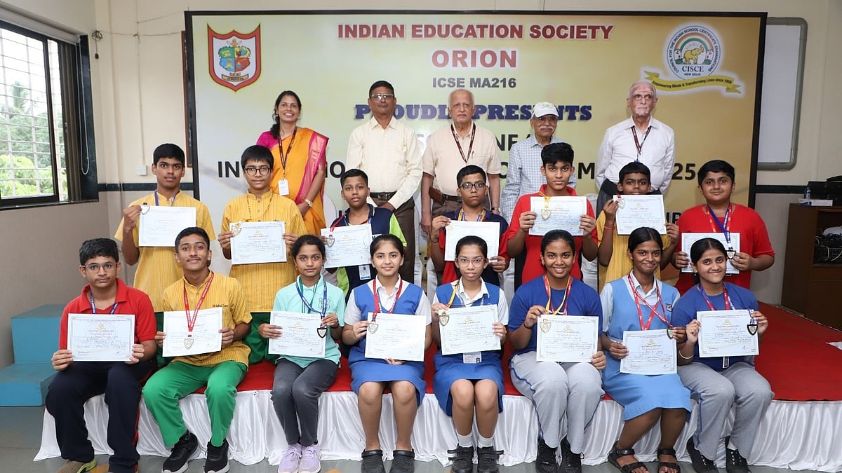 IES Organises Carrom And Table Tennis Tournaments