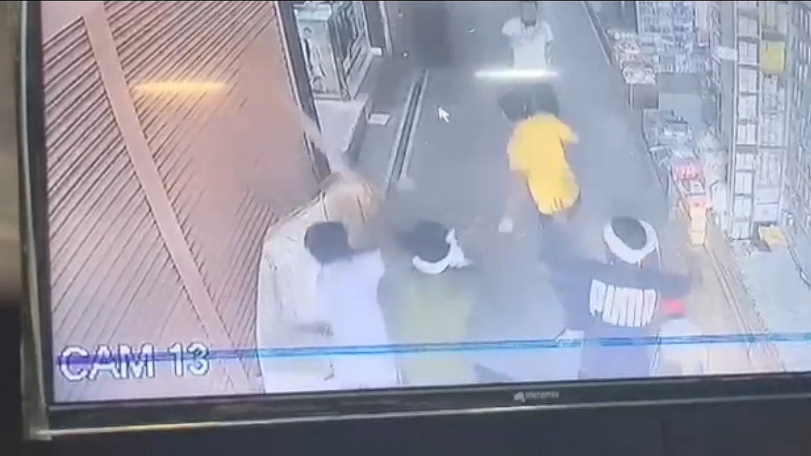 VIDEO: Over A dozen Men Assault Shopkeeper, Open Multiple Fire In Broad Day-Light In MP's Morena