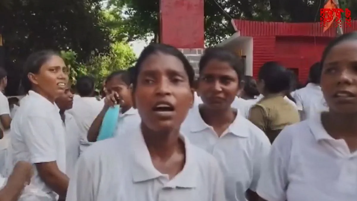 Uttar Pradesh News: Gorakhpur PAC Training Centre Erupts In Protest As 600 Women Recruits Allege Abuse, CCTV In Bathrooms; VIDEO 