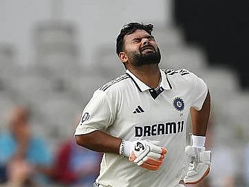 IND vs ENG: Rishabh Pant To Not Keep Wickets At Old Trafford Test, BCCI Updates On His Possibilities Of Batting