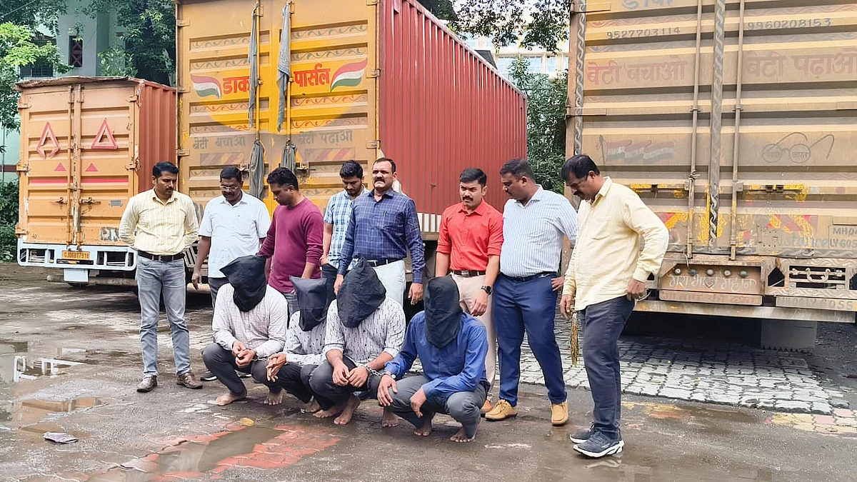 ANC Navi Mumbai busts gutkha smuggling racket; seizes five trucks, arrests four