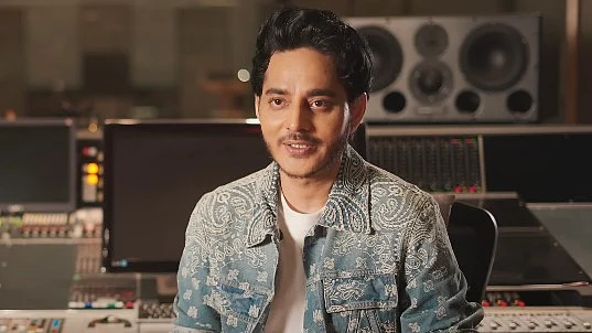 Tanishk Bagchi Reveals Battling Depression & Going Through A Breakup While Composing Saiyaara Title...