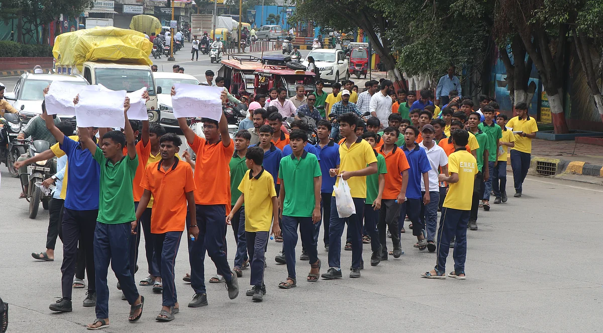 Madhya Pradesh: 70 Students From Eklavya School Protest Against Principal In Indore