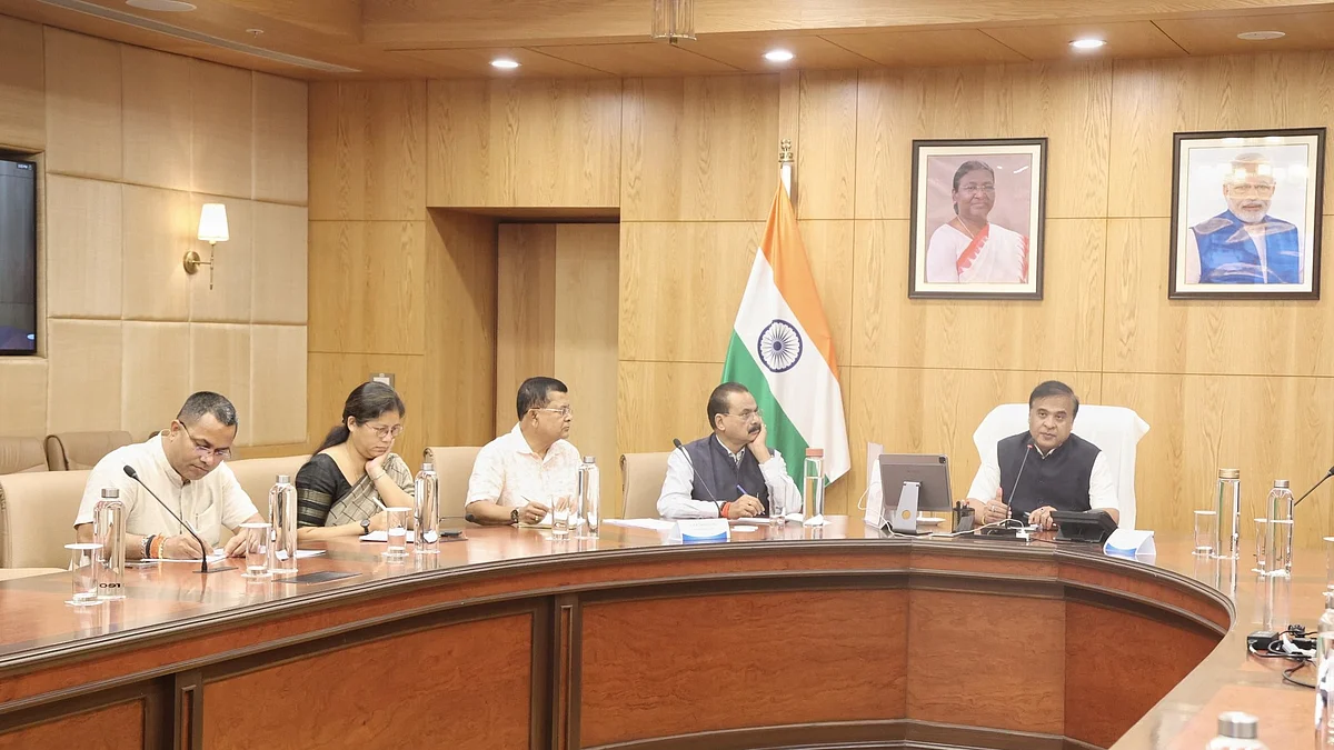 Assam CM Himanta Biswa Sarma Holds Review Meeting With Officials Ahead Of 'Nijut Moina 2.0' Launch