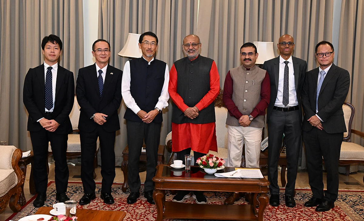 Consul General Yagi Koji and other senior Japanese diplomats were present.