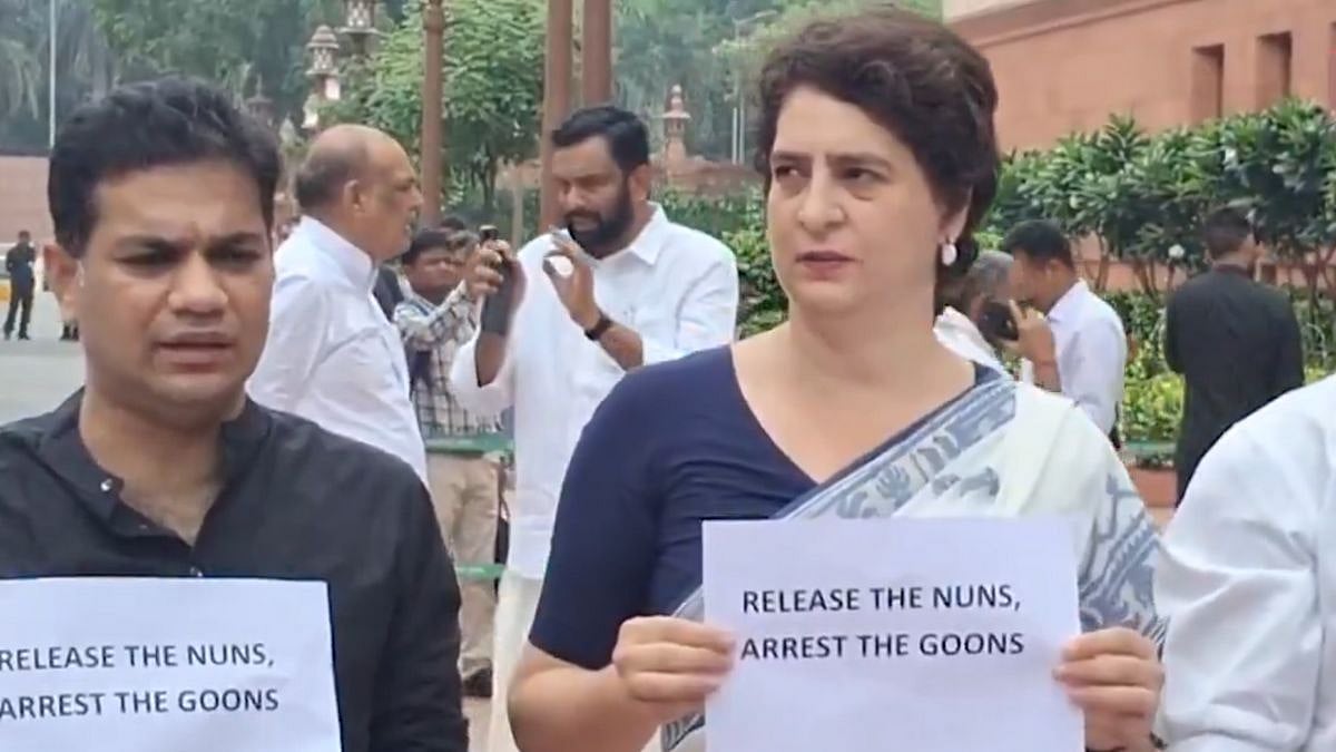 Priyanka Gandhi Protests In Parliament Premises Over Arrest of Kerala Nuns, Demands Justice For Minorities (Video)