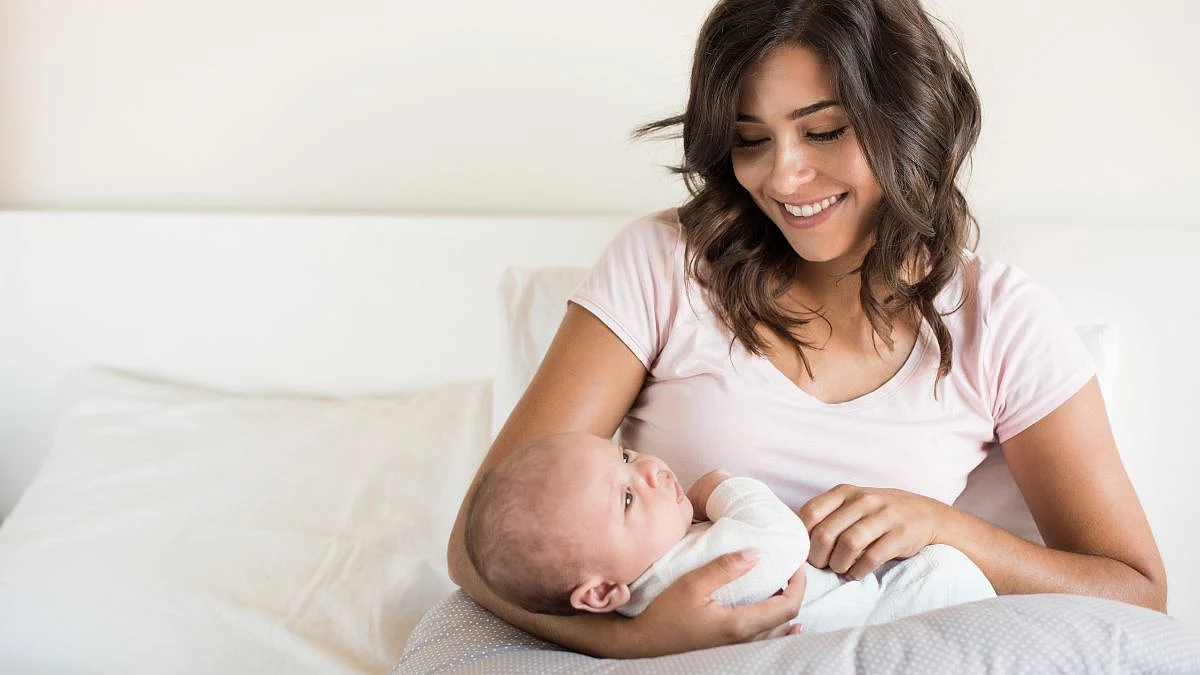 US Mother Cashes Out More Than ₹87,000 Per Month By Selling Excess Breast Milk; Report 