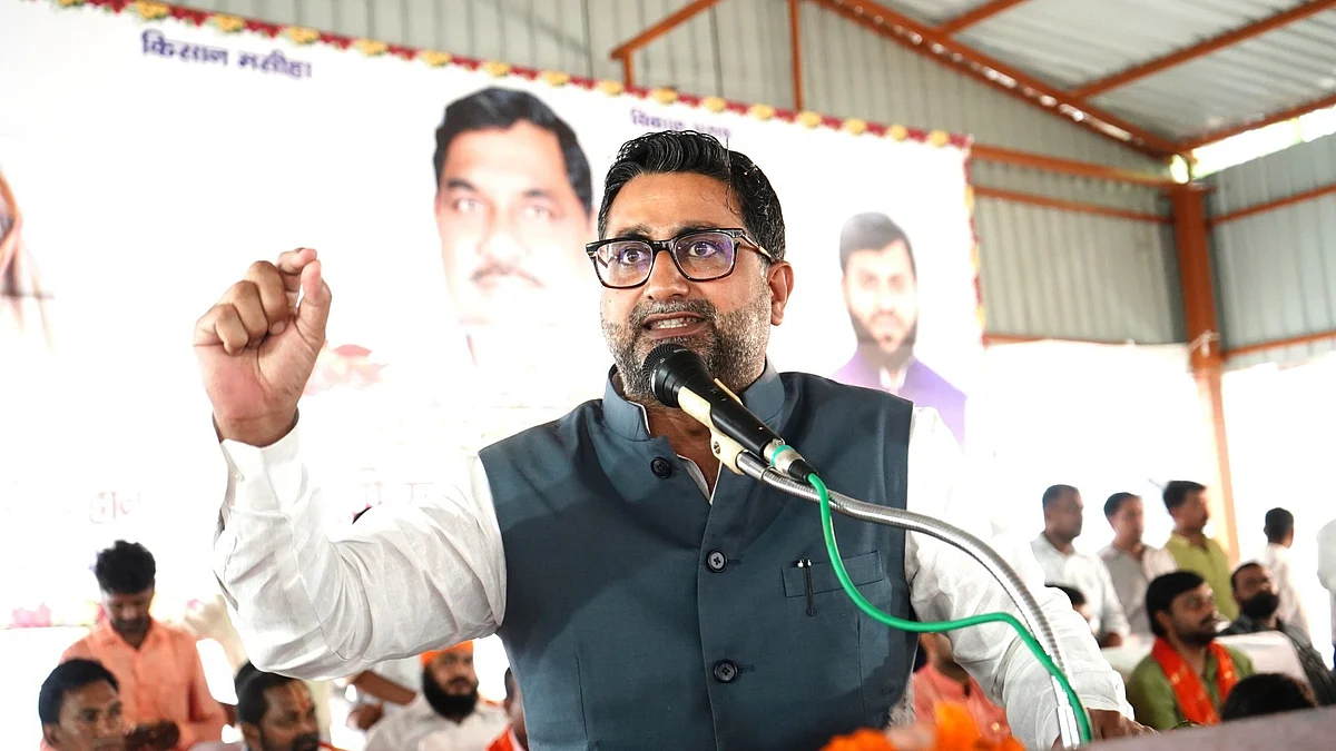 Samajwadi Party Faces Backlash Over Mosque Visit, UP Minister Accuses Leaders Of Offending...