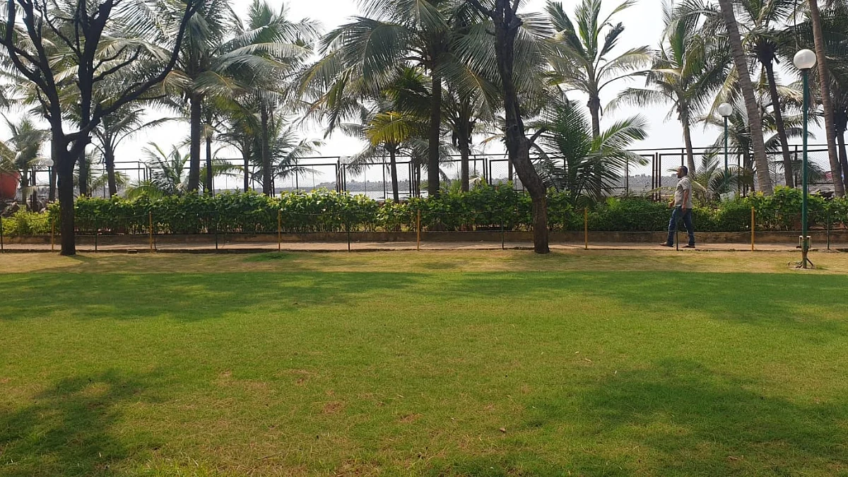 Tata Garden in Breach Candy