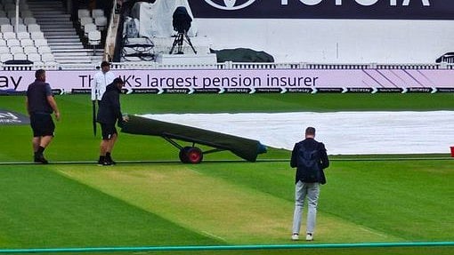 IND vs ENG, 5th Test Weather Update: Showers & Dark Clouds Lurking At Kia Oval In London; Video