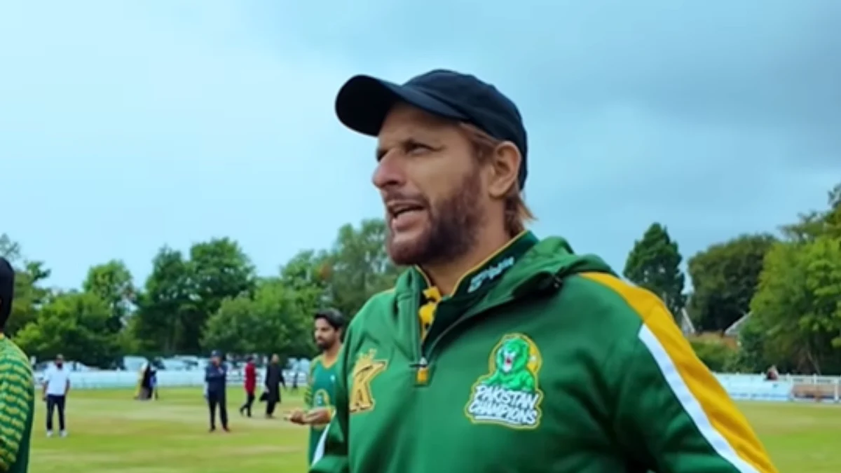 'Being A Pakistani I Feel Ashamed': Netizens Take Jibe At Shahid Afridi For 'Pata Nahi India Ab Kis Muh Se Khelega' Comment 
