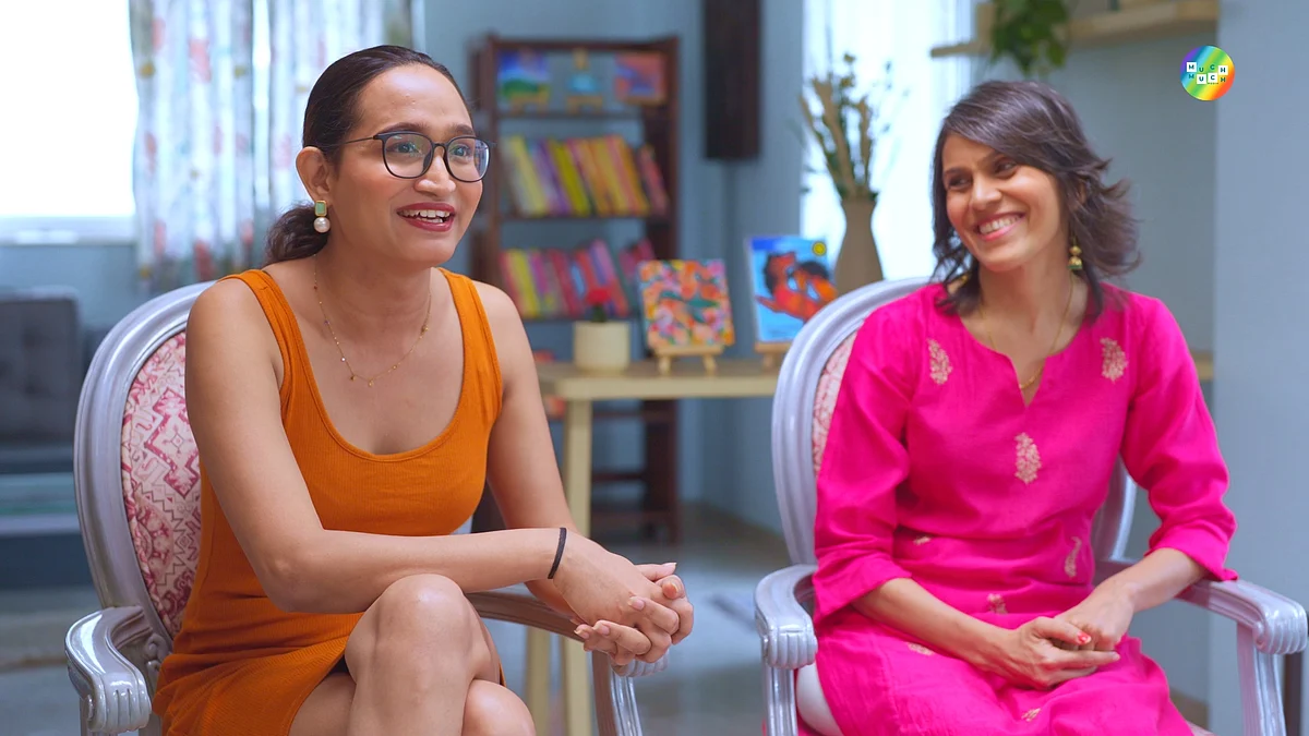 Anjali Siroya (Left)