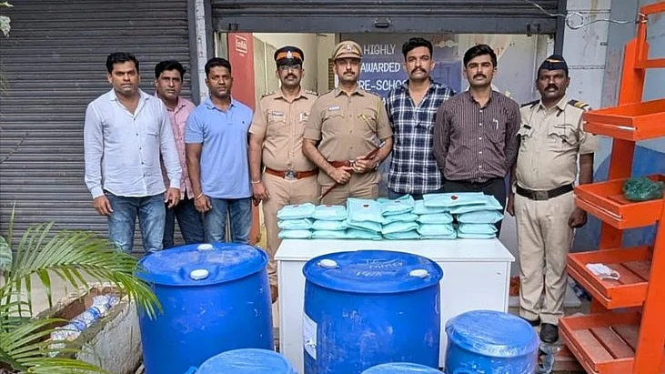 Mumbai Anti-Narcotics Cell Seizes 22 KG Of Mephedrone Worth ₹44 Crore, Arrests Drug Racket 