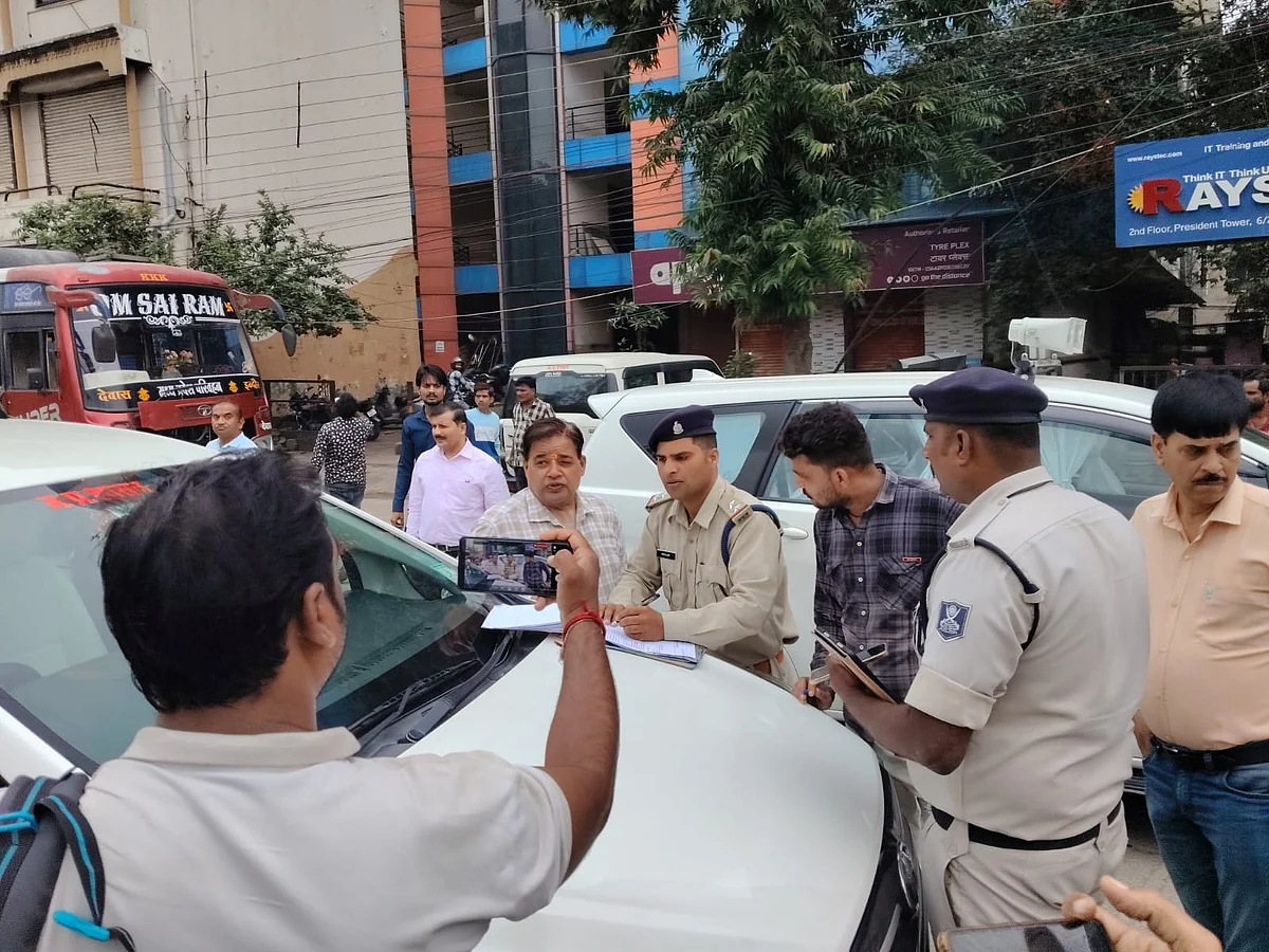 RTO Recovers ₹1.5 Crore From 91 Vehicles In One Day MP's Indore