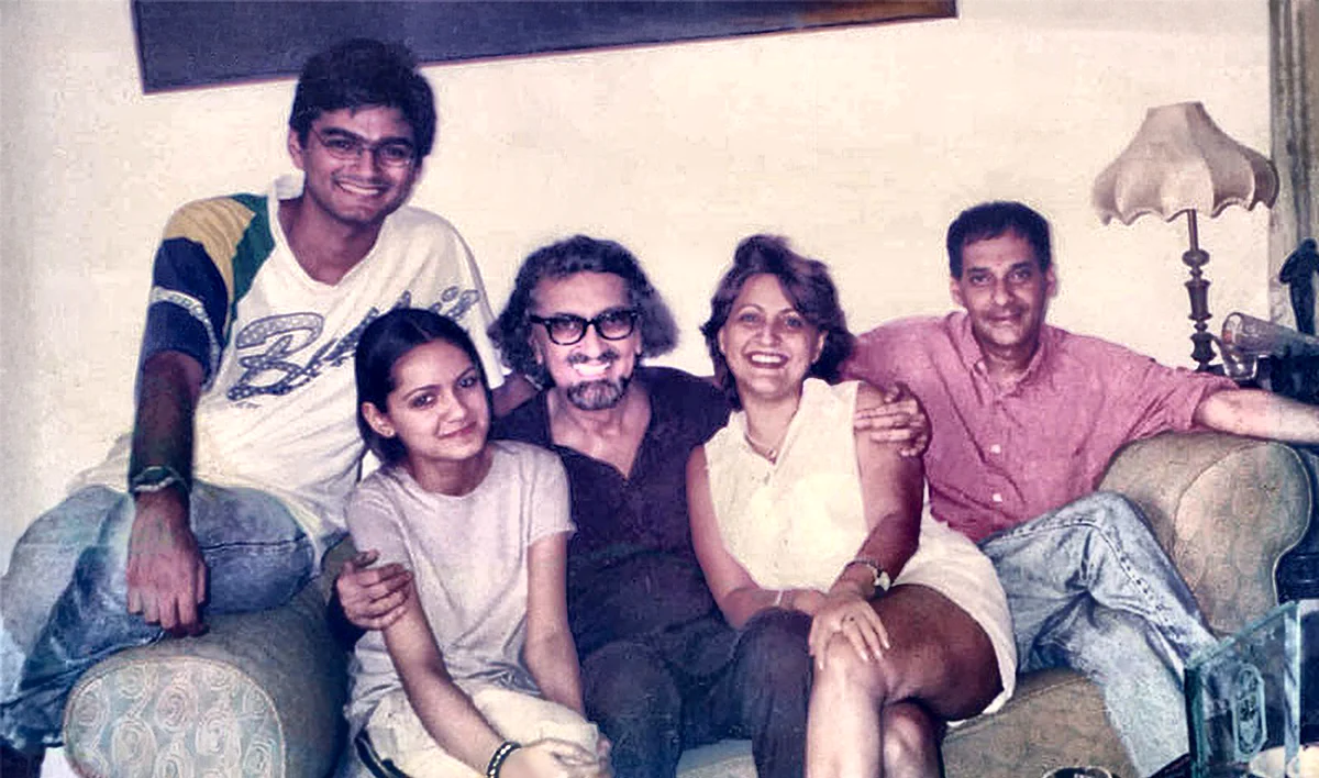 Quasar, Shazahn, Alyque, Raell & Ranjit
