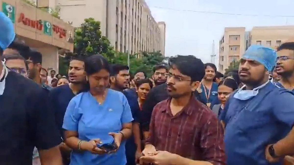 AIIMS-Patna Services Disrupted For 3rd Day As Doctors Protest MLA Chetan Anand's Alleged Misconduct