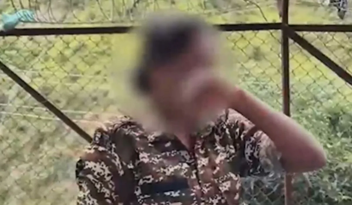 Woman CRPF officer breaks down on camera | X/@annamalai_k
