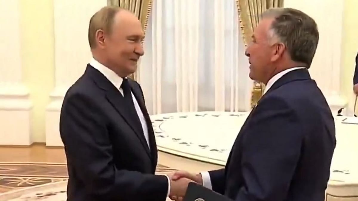 Trump Envoy Steve Witkoff Meets Putin In Moscow Amid Sanctions Tensions (VIDEO)
