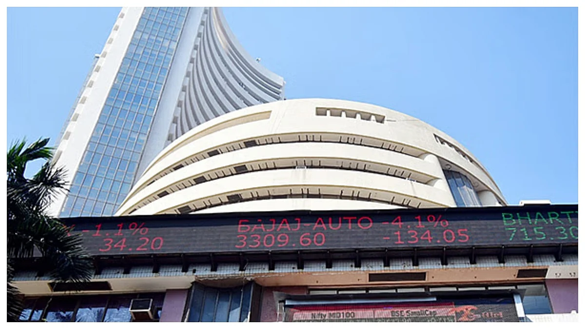 Sensex, Nifty Open Flat, Weak Global Cues Drag