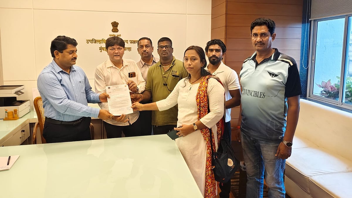 The Ministry of Information and Broadcasting said that the trailer of the Marathi film 'Khalid Ka Shivaji' indicates that the film contains factually incorrect and historically unsubstantiated claims.  | 