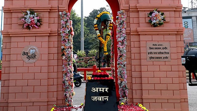 Indore: Seva Surbhi Inspires Patriotism In Youth For Over Two Decades