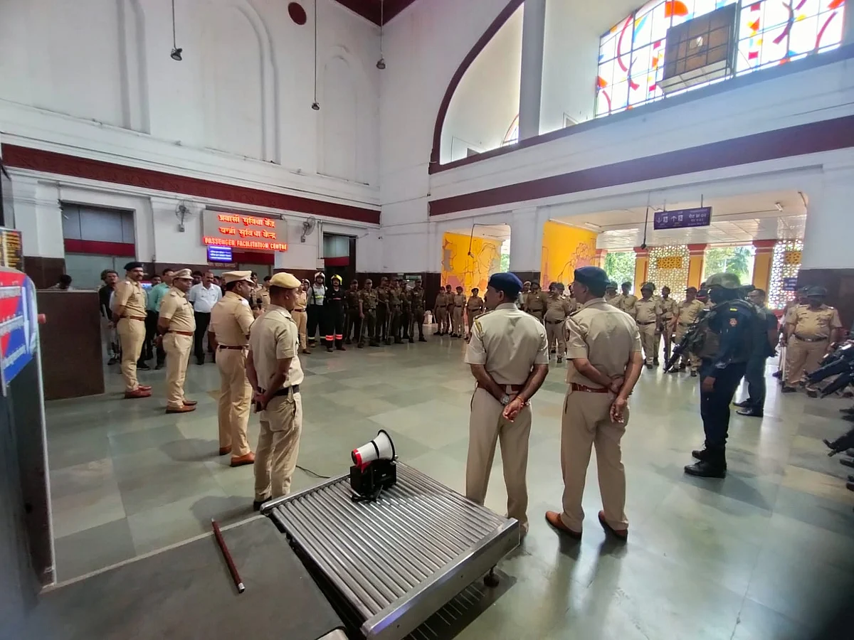 Mumbai Central Hosts Full-Scale Anti-Terror Mock Drill Ahead Of Independence Day