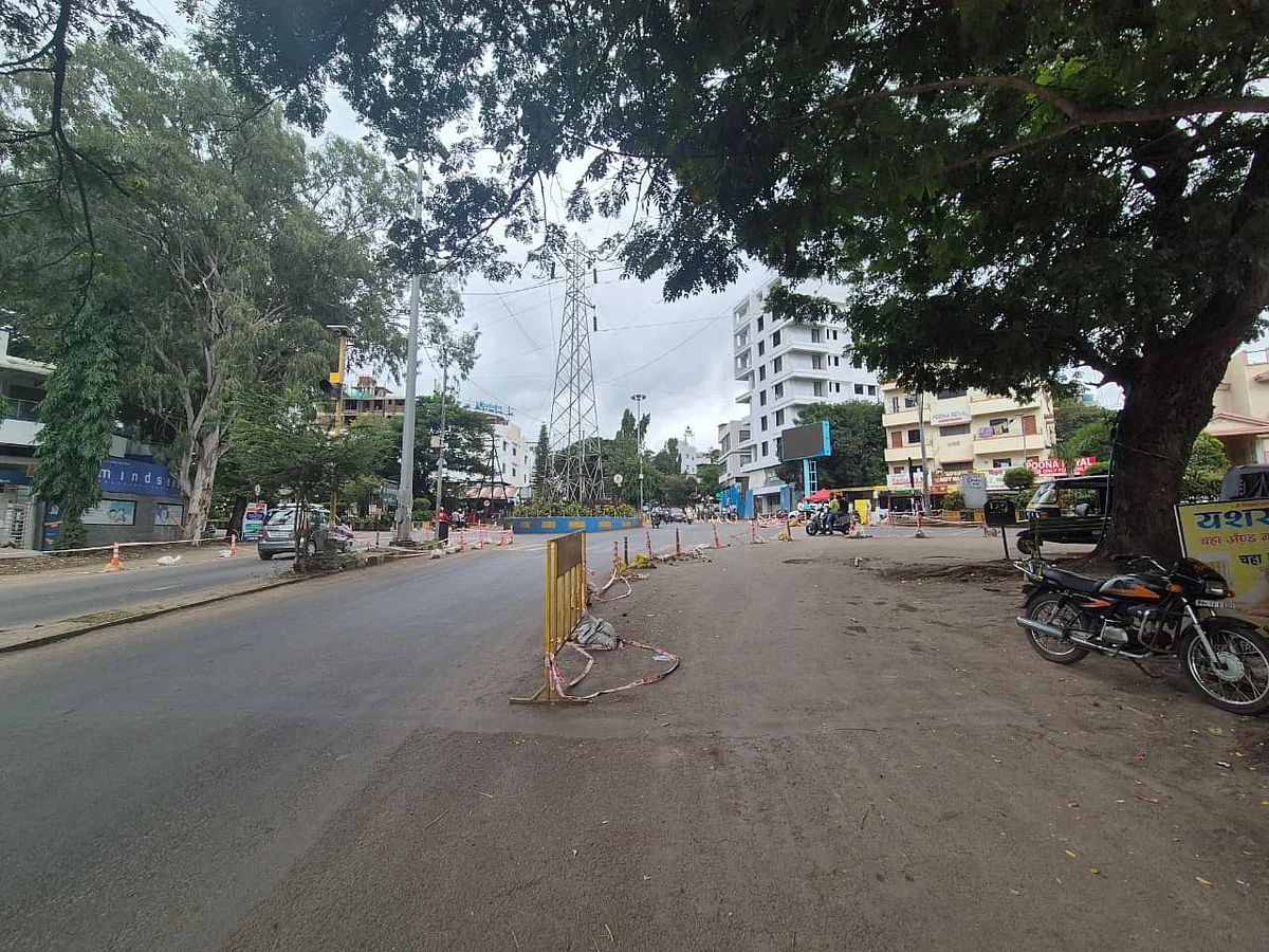 Markings made to extend the footpath, eating up more than half of the road