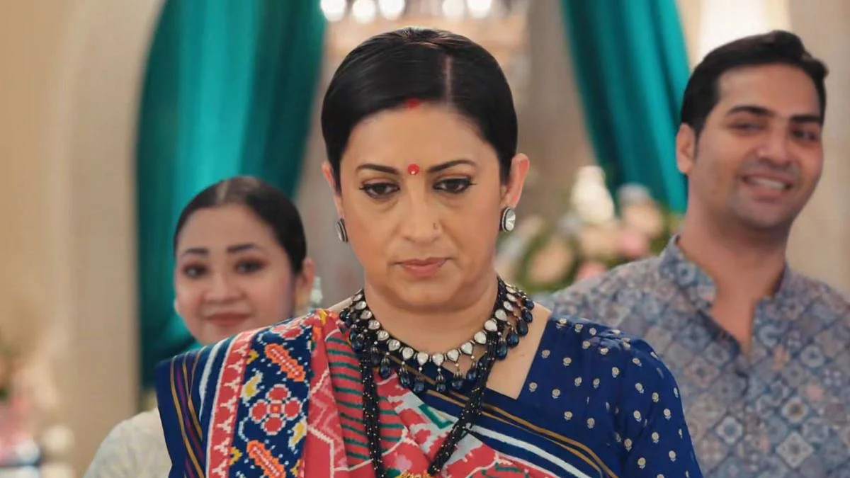 Kyunki Saas Bhi Kabhi Bahu Thi 2: Netizens Upset Over Excessive Use Of Body Double For Smriti Irani, Call It 'Annoying & Unnatural'