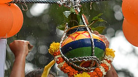 Maharashtra to insure 1.6 lakh Govindas for Dahi Handi accident coverage