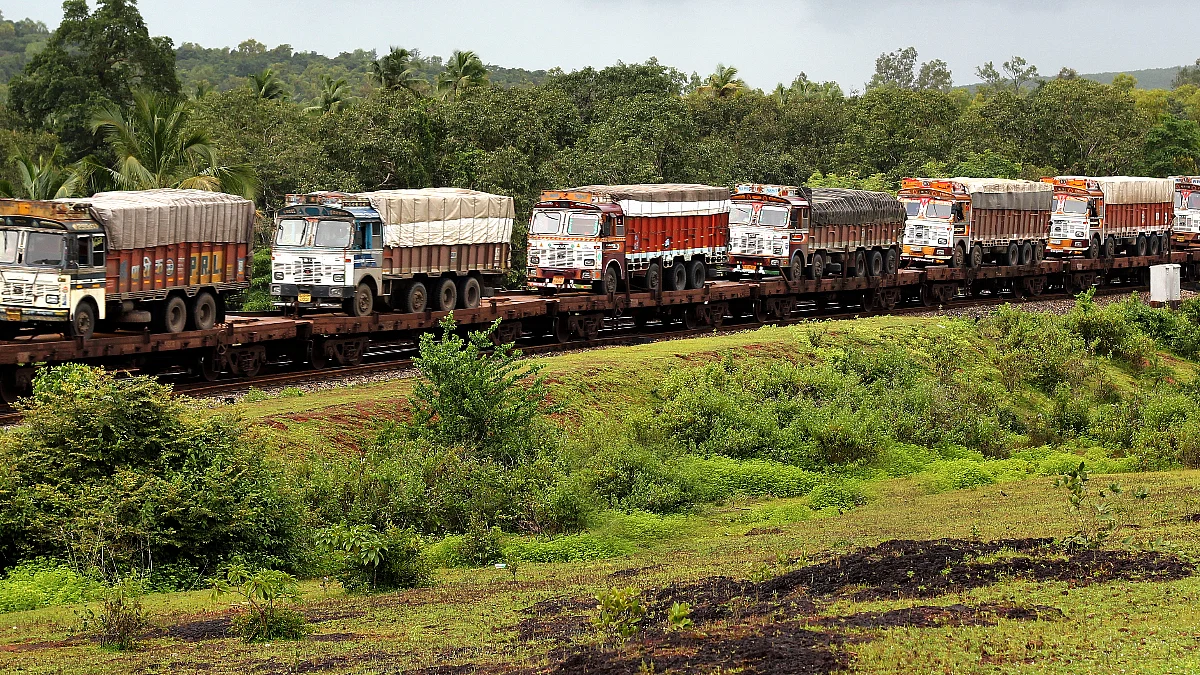 Konkan Railway extends RORO registration deadline for vehicle transport to 20th August