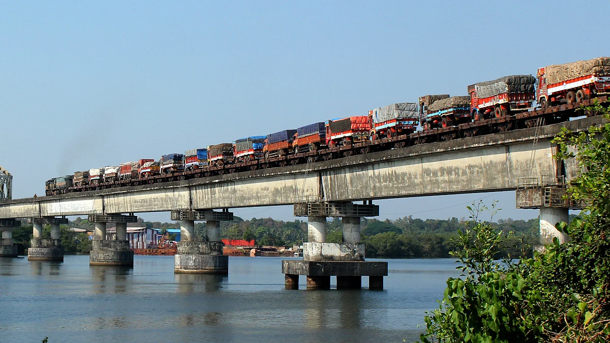 Konkan Railway extends RORO registration deadline for vehicle transport to 20th August