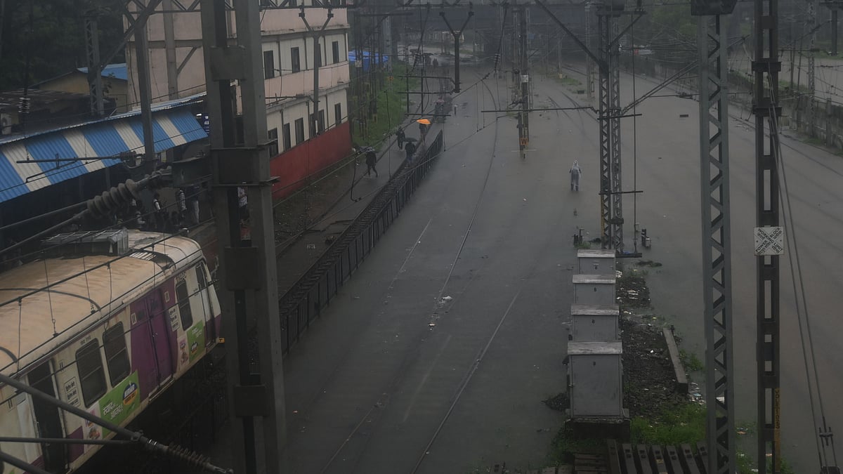 Mumbai Monsoon Fury: Relentless Rains Paralyse Central Railway, Thousands Stranded