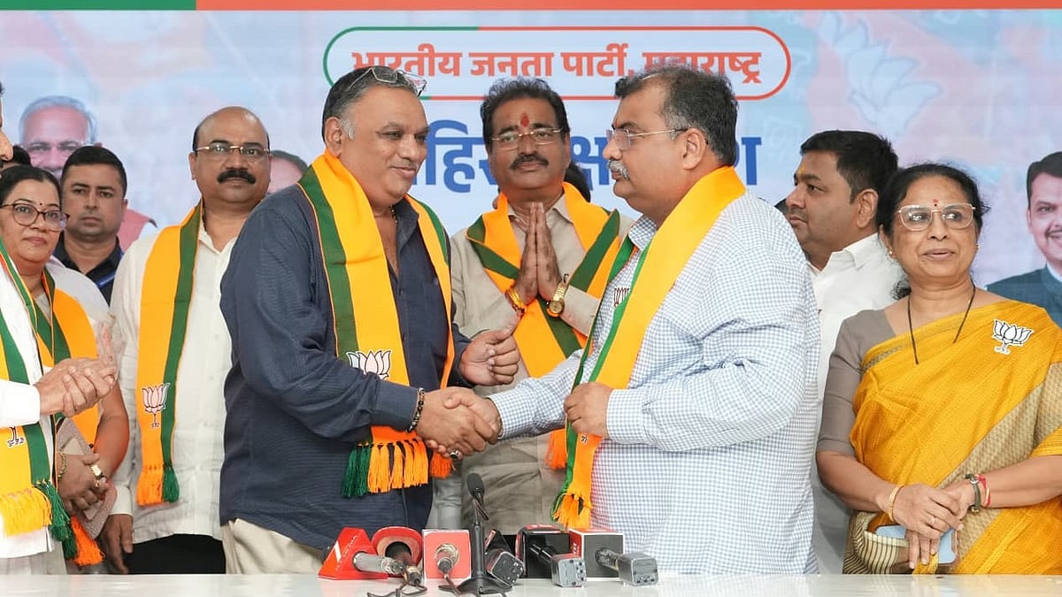 Maharashtra News: Dozens Of Former Congress Leaders, Corporators From Kalyan-Dombivli, Chandrapur & Palghar Join BJP
