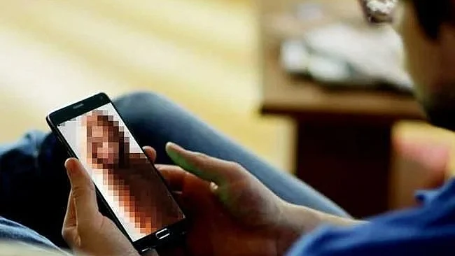 article-image