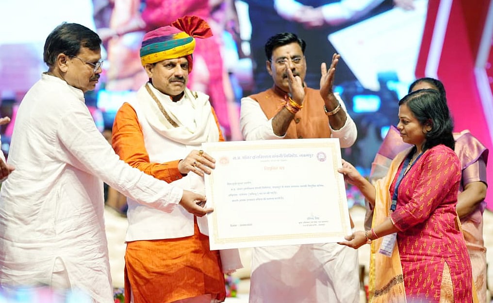 article-image