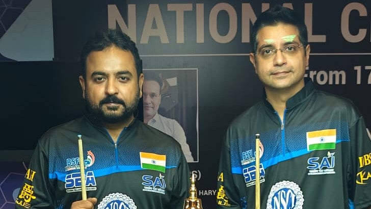 Sundeep Gulati (left) and Kamal Chawla.