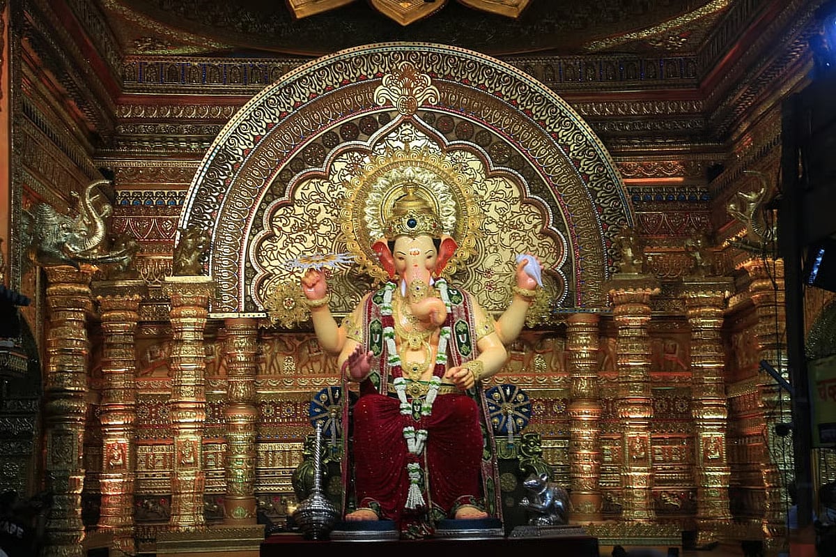 Lalbaug Cha Raja 2025 Day 1 LIVE: Watch Online Darshan, Aarti & More Here
