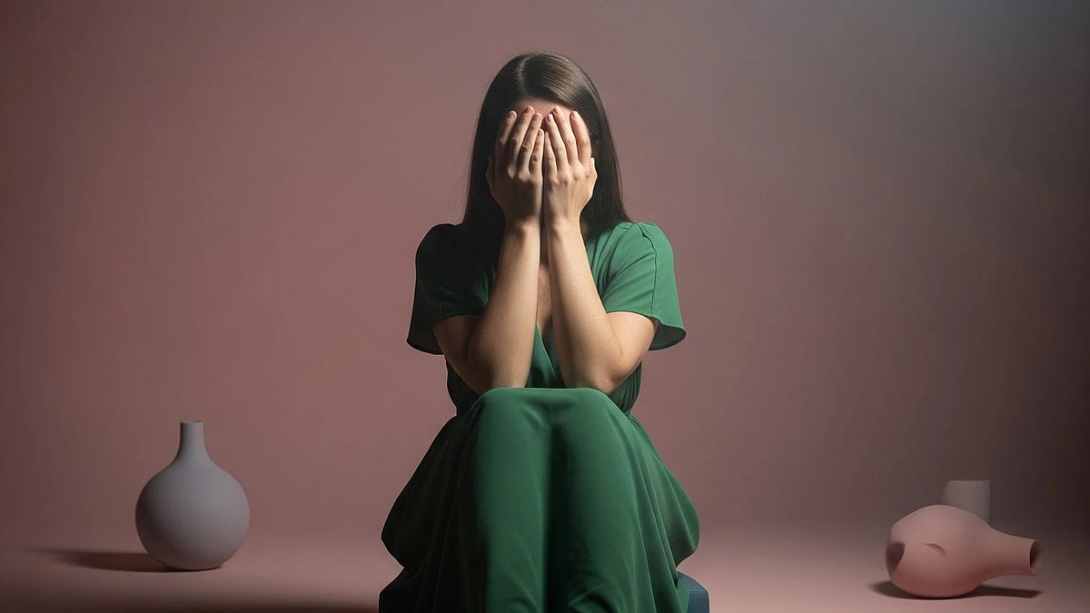Kolkata Woman Faces Online Harassment, Family Estrangement After Kolkata Mobile Repair Shop Leaks...