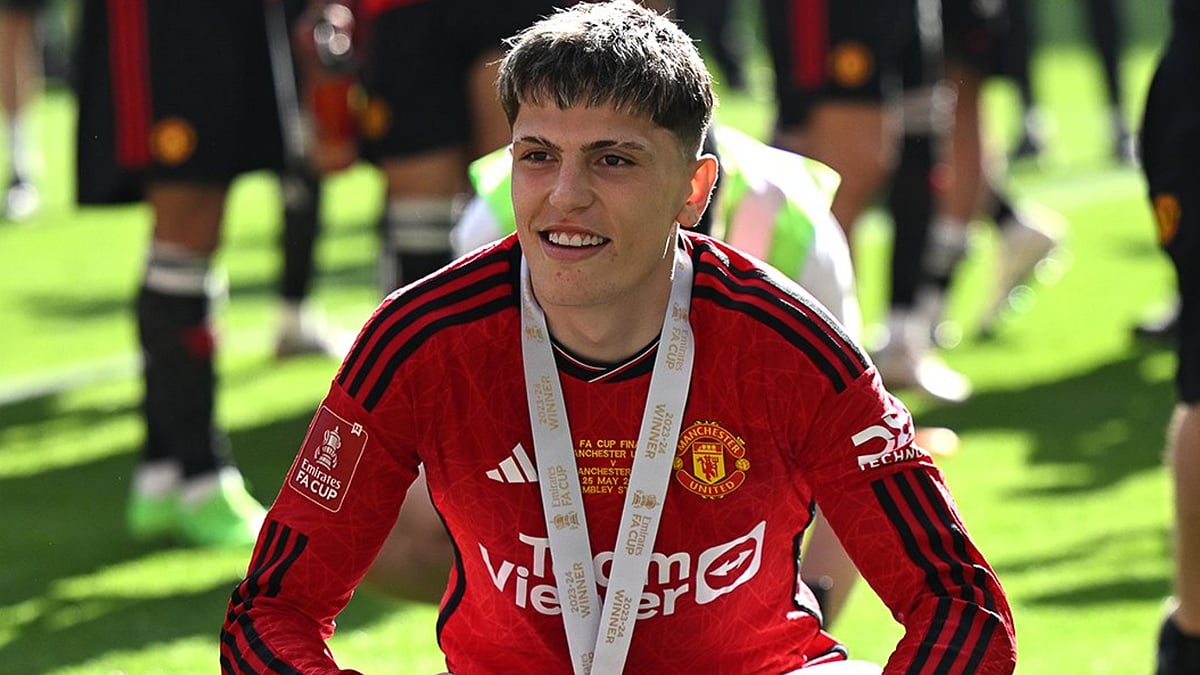 Manchester United's Alejandro Garnacho All Set To Join Chelsea After Both Clubs Agree Fees: Report