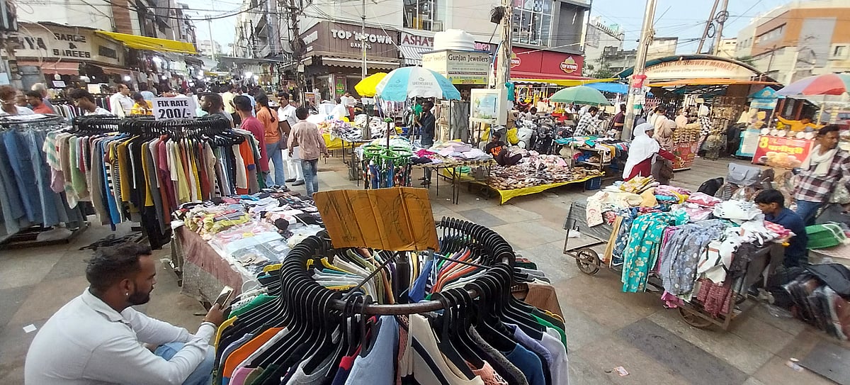 Tome And Plume: Whispers Of Old Stories Mingle With Pulse Of Vibrant Present Of New Market