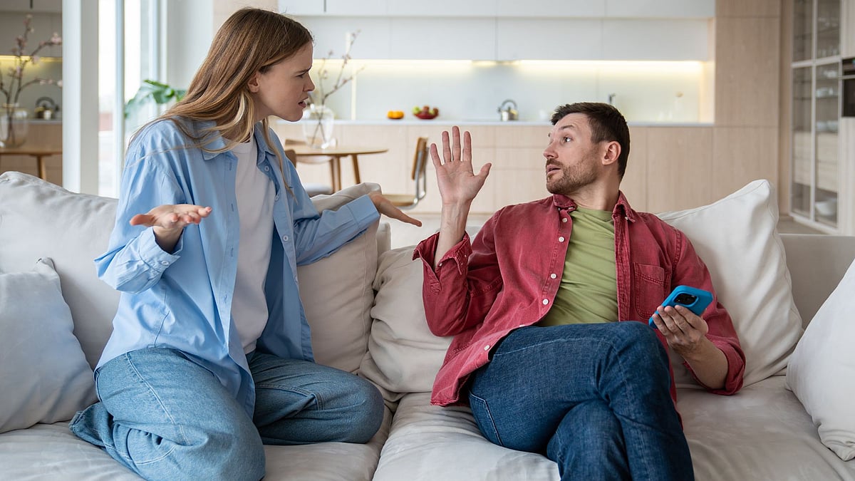 Red Flag Or Emotional Burnout: Modern Guide To Understanding Relationships Better 
