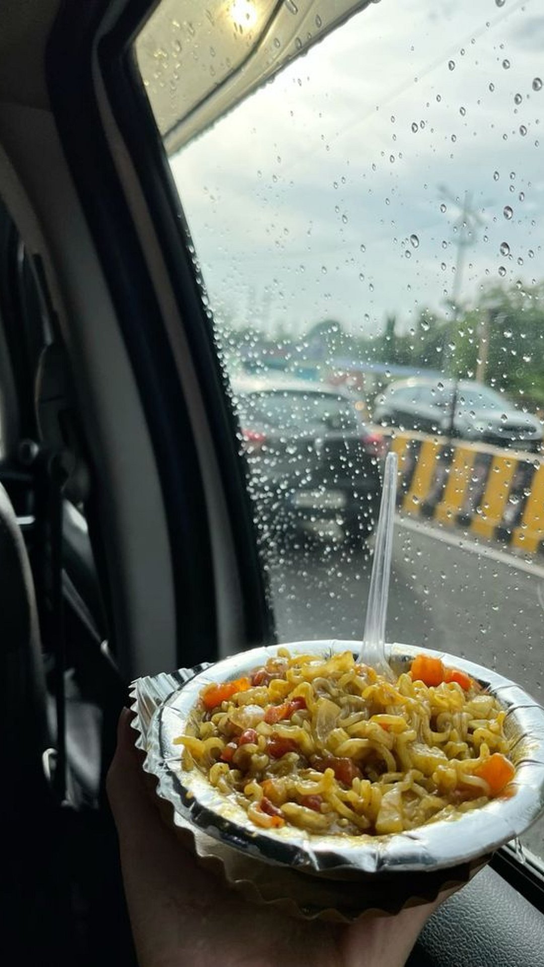 Indore Food Corner: Mausam Suhana? Check Out Some Best Dishes That Will Make Your Day Even More...