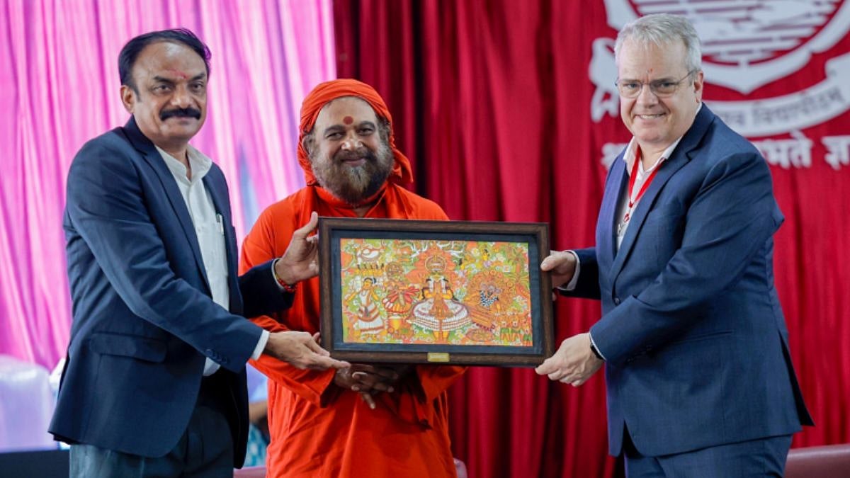 article-image