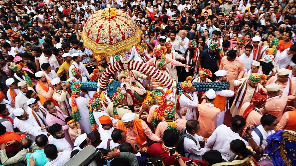 Ganeshotsav Celebrations In Pune