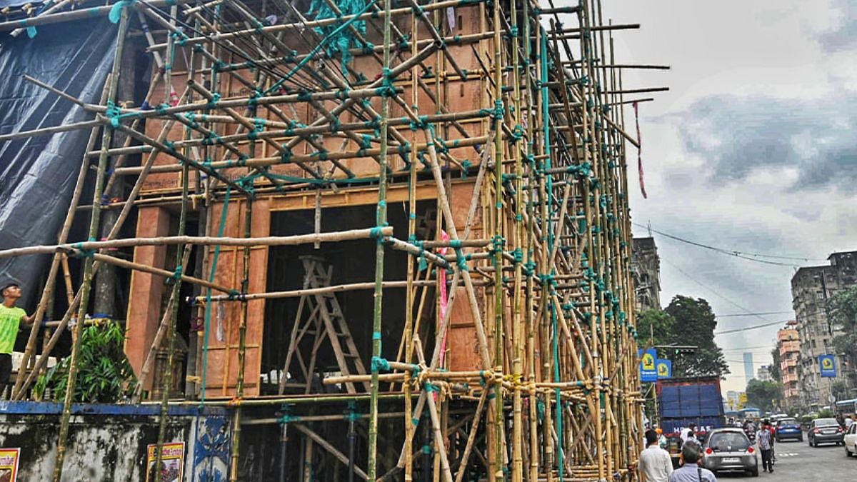 Thane News: Concerns Raised Over Navratri Padal Construction At Tembhi Naka Chowk Causing Traffic...