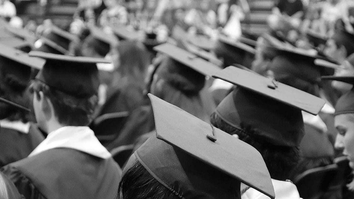 Bhopal: 78,000 Students Receive Degrees At Barkatullah University's Convocation Ceremony