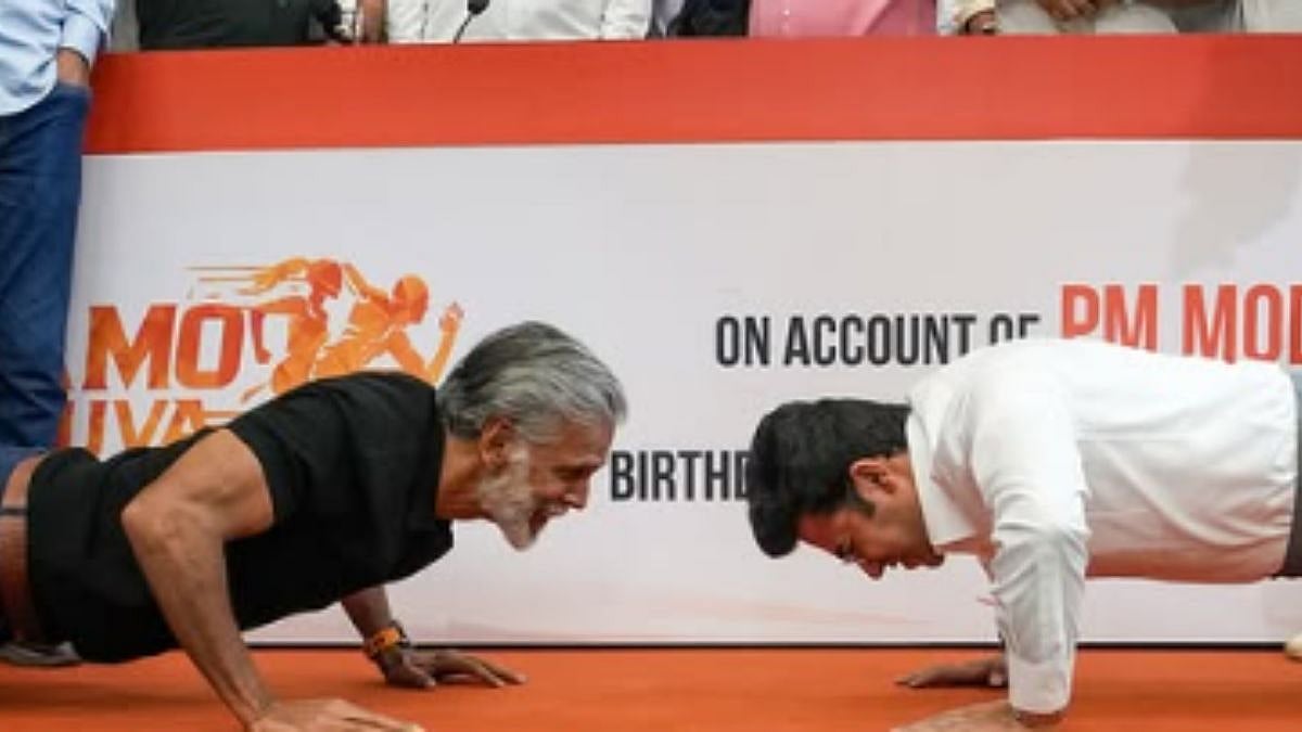 BJP MP Tejaswi Surya Faces Milind Soman In Viral 'Push-Up Challenge' At Namo Yuva Run In New Delhi;...