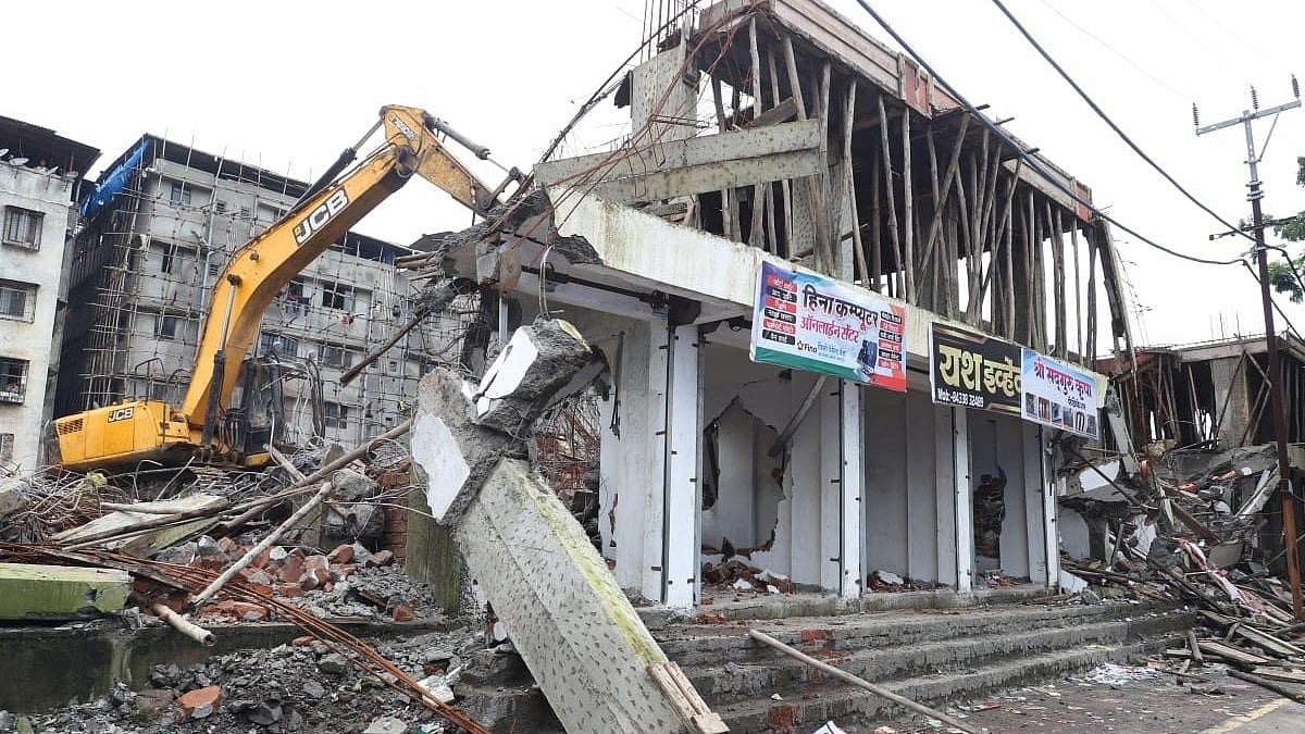 Thane Municipal Corporation Demolishes Five Illegal Buildings In Diva Ward Following HC Orders